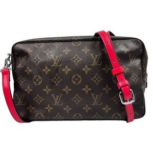Louis Vuitton LV Cosmetic Pouch Bag Trousse Toilette 28 Browns Monogram